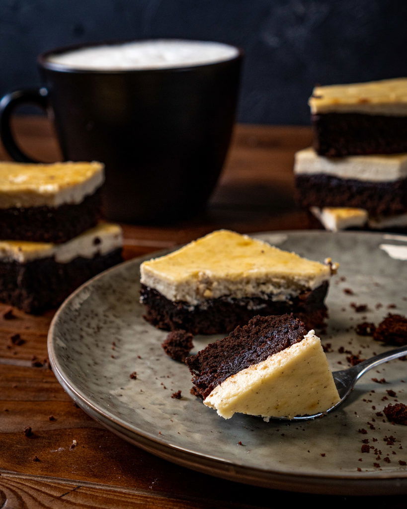 Cheesecake Brownie