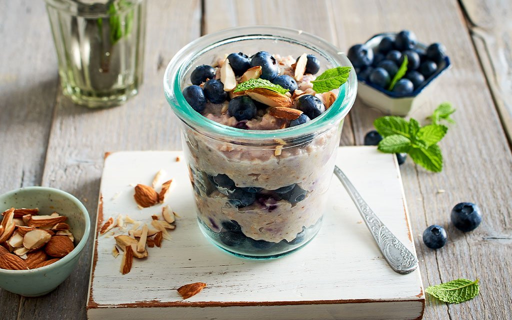 Porridge Blueberry Yoghurt
