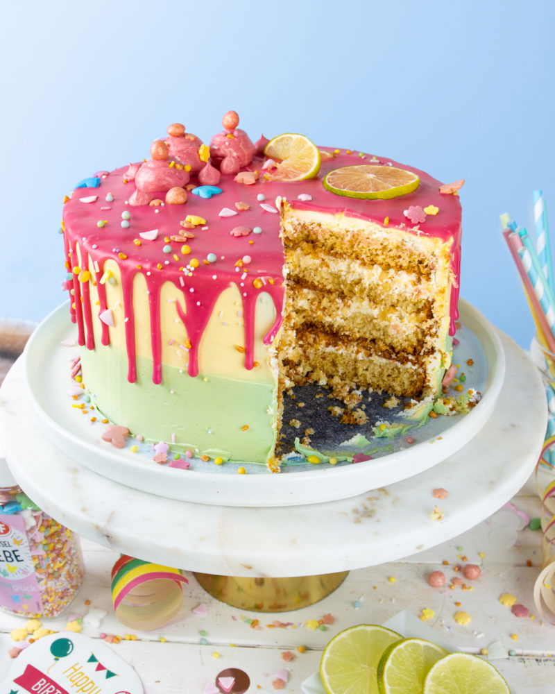 Sommer Drip Cake Torte