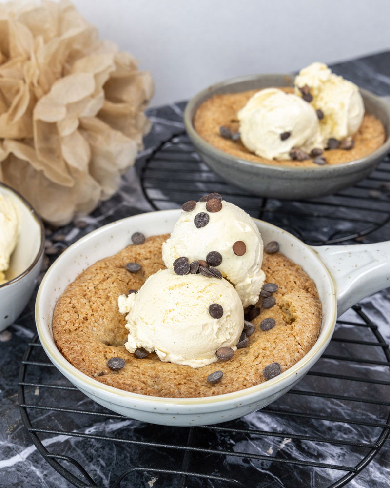 Skillet Chocolate Chip Cookies